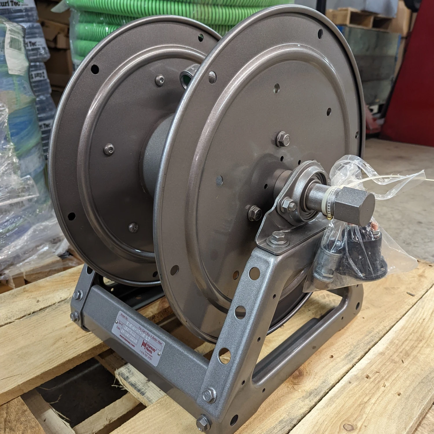 E1816-17-18 By Hannay | #23-16 | 1800 Series | Electric Powered Rewind Reel Left Feed | 12 Volt DC 2 E1816-17-18 By Hannay | #23-16 | 1800 Series | Electric Powered Rewind Reel Left Feed | 12 Volt DC - Image 2